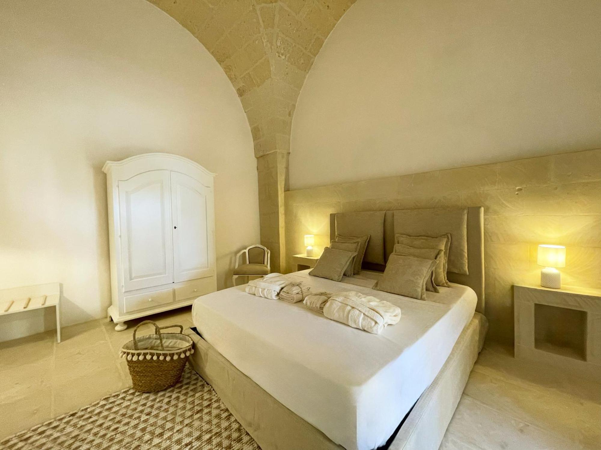 Masseria Paralupi Bed and Breakfast Lecce Esterno foto